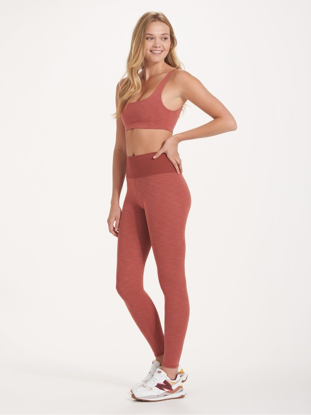 NWT Vuori Lux Rib Studio Legging Ribbed Leggings Sz M